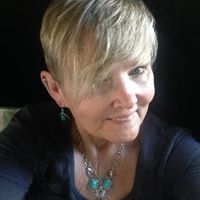 Carla Bates Photo 7