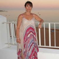 Naomi Hayes Photo 5