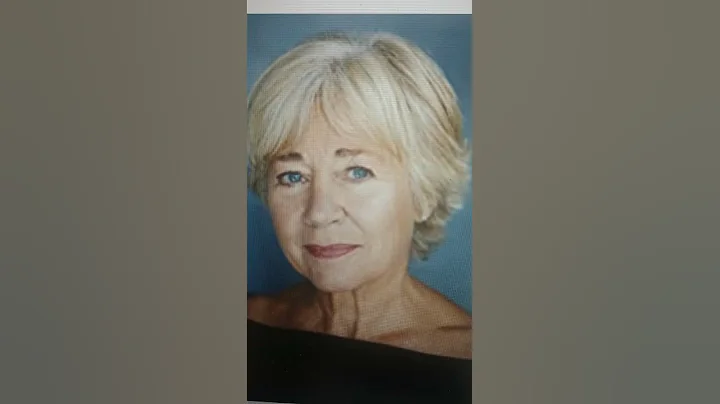 Deborah Baxter Photo 23