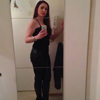 Anna Pardo Photo 5