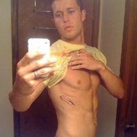 Derek Grey Photo 6