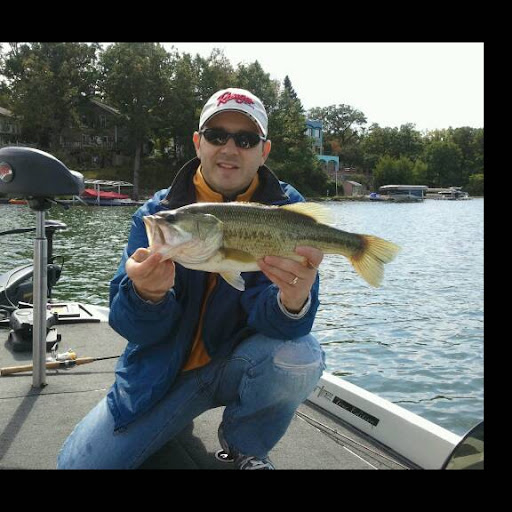 Derek Barnes Photo 10