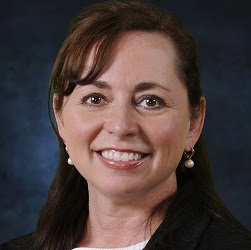 Lisa Paquette Photo 13