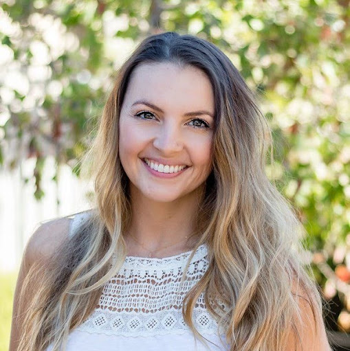 Amanda Hedrick Photo 13