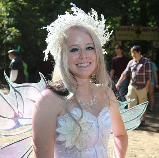 Megan Lynn Photo 15