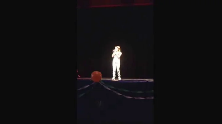 Ariana Nunez Photo 25