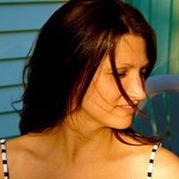 Kimberly Wisniewski Photo 6