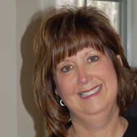 Laurie Loomis Photo 8