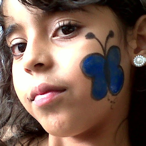 Yasmin Valencia Photo 12