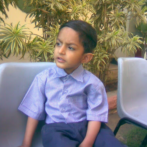 Saima Khalid Photo 15