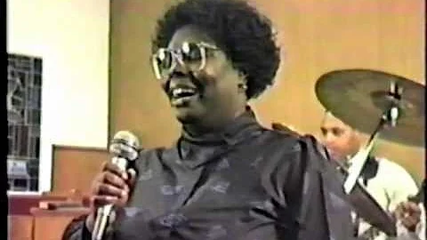 Lenore Davis Photo 20