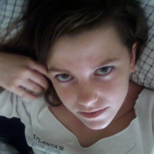 Amber Weeks Photo 11