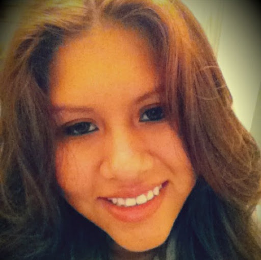 Stephanie Arce Photo 12