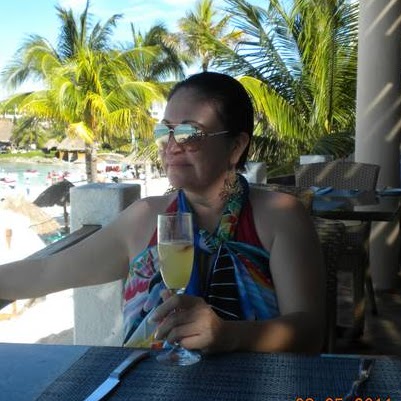 Laura Mcmillen Photo 10