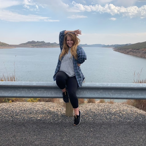 Allie Warren Photo 10