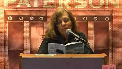 Penny Perry Photo 30