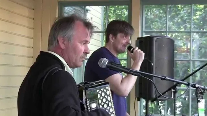 Alan Johansen Photo 16