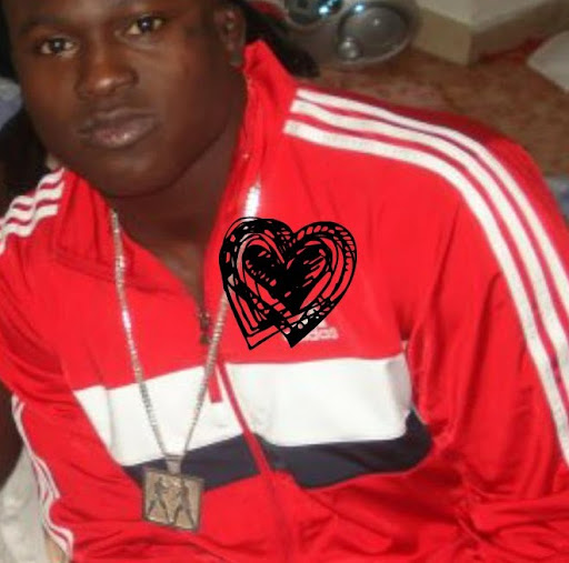 Khady Ndiaye Photo 15