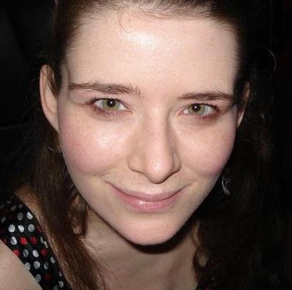 Amy Loveridge Photo 4