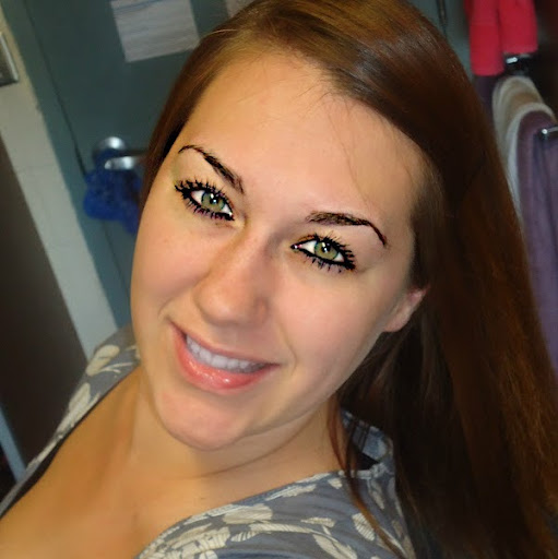 Christina Bartz Photo 9