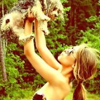 Billie Matthews Photo 5