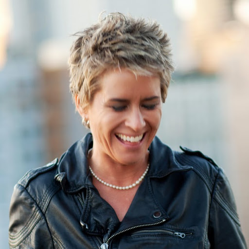 Valerie Madden Photo 10