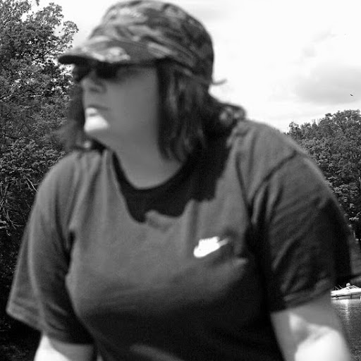 Michelle Hatfield Photo 12