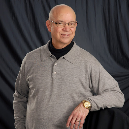 Robert Reinert Photo 9