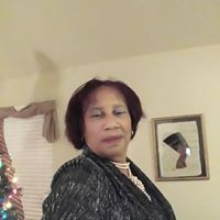 Renee Givens Photo 3