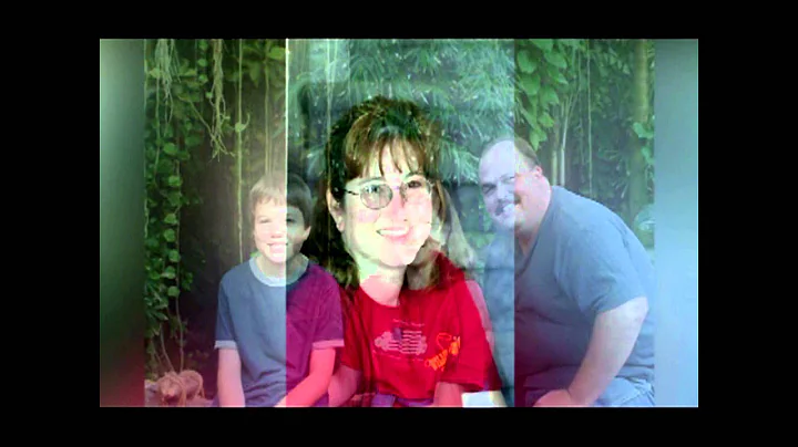 Suzanne Simpson Photo 38
