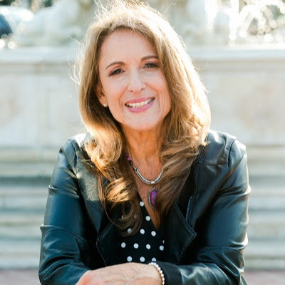 Marla Dennis Photo 6