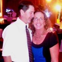 Betsy Schneider Photo 2