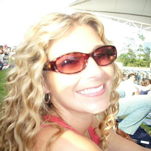 Erin Riddle Photo 16