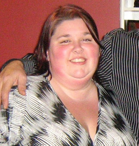 Amanda Dorris Photo 11