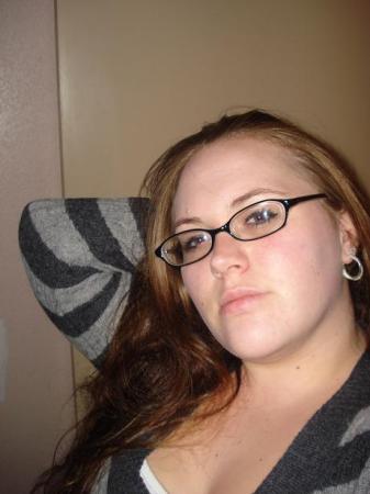 Elizabeth Connors Photo 17