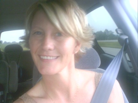 Samantha Barnes Photo 19