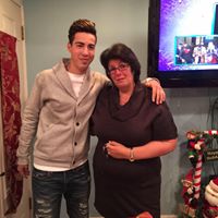 Sandy Contreras Photo 7