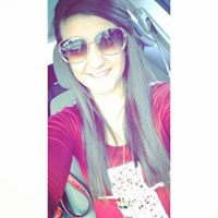 Danielle Staggs Photo 6