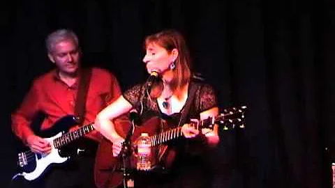 Lucy Billings Photo 18