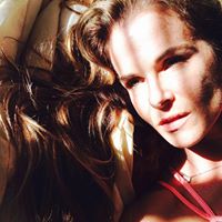 Tara Orr Photo 8