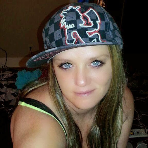 Ashleigh Cooper Photo 14