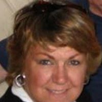 Kellie Garner Photo 5