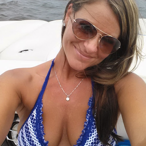 Kelli Powell Photo 12