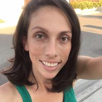 Nicole Medeiros Photo 9