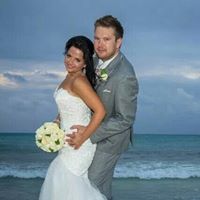 Dustin Sharpe Photo 8
