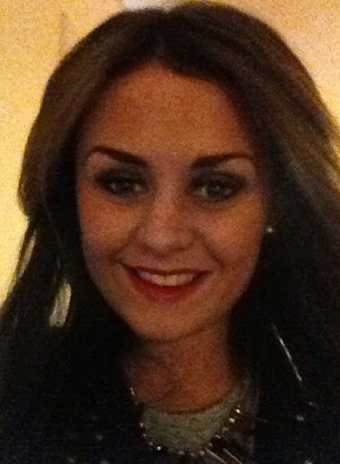 Amy Findlay Photo 7
