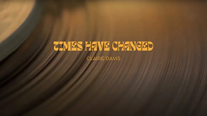 Clare Davis Photo 36