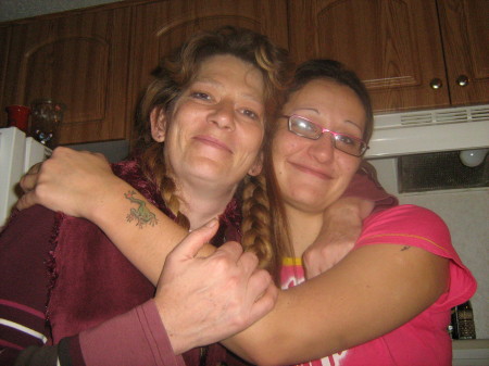 Lori Gill Photo 18