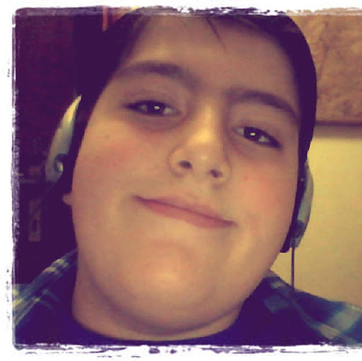Victor Godoy Photo 13