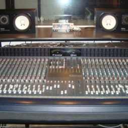 Rudolph Russell Photo 9